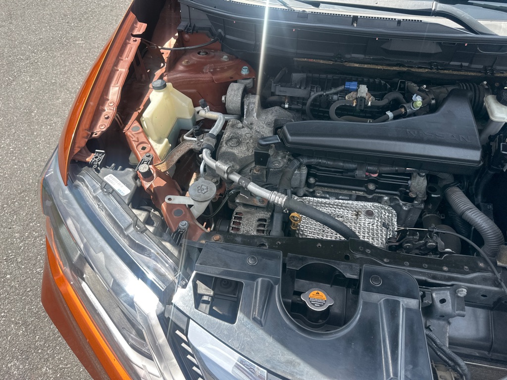 Photo 49 of this NISSAN ROGUE SL