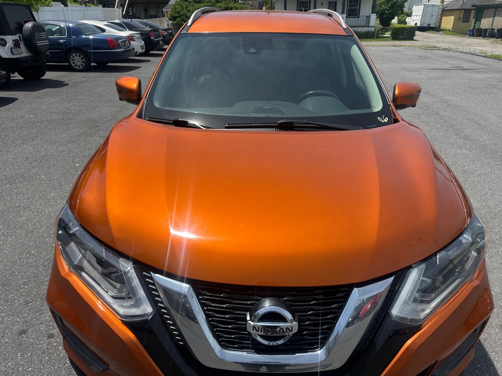 Photo 9 of this NISSAN ROGUE SL