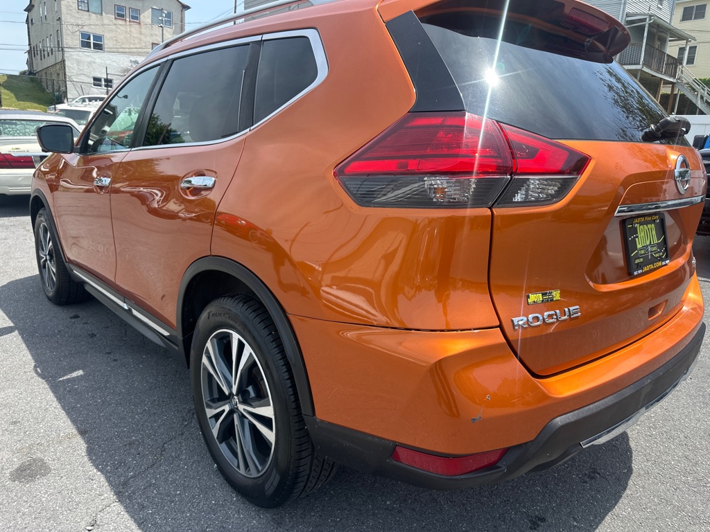 Photo 52 of this NISSAN ROGUE SL