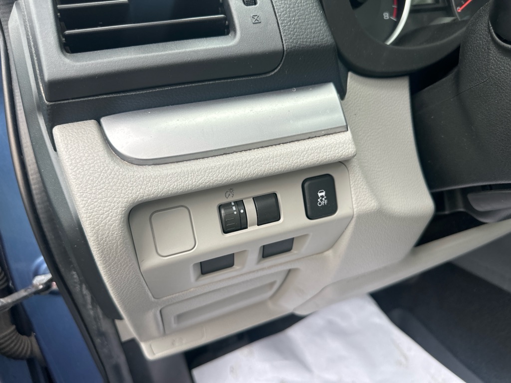 Photo 32 of this SUBARU FORESTER