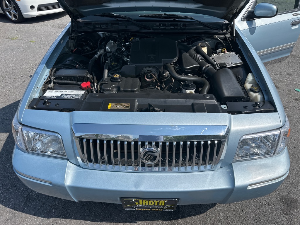 Photo 28 of this MERCURY GRAND MARQUIS