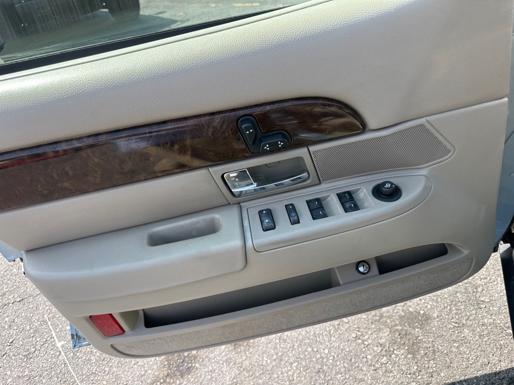 Photo 40 of this MERCURY GRAND MARQUIS