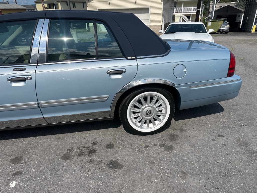 Photo 11 of this MERCURY GRAND MARQUIS