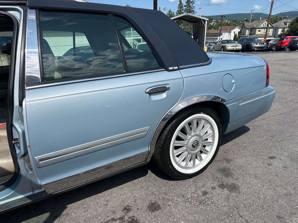 Photo 37 of this MERCURY GRAND MARQUIS