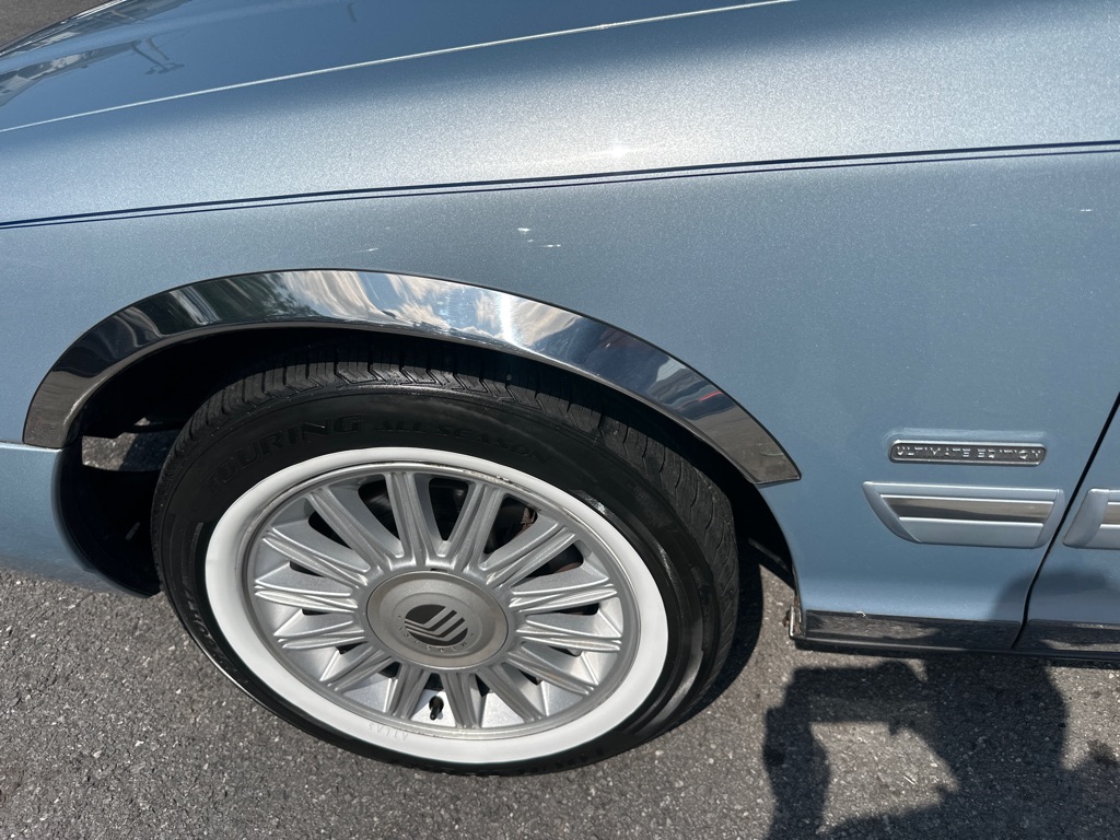 Photo 39 of this MERCURY GRAND MARQUIS