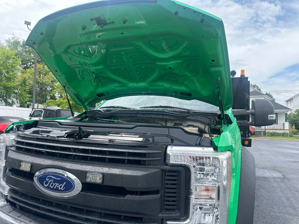 Photo 49 of this FORD F-450 STAKE 4X4