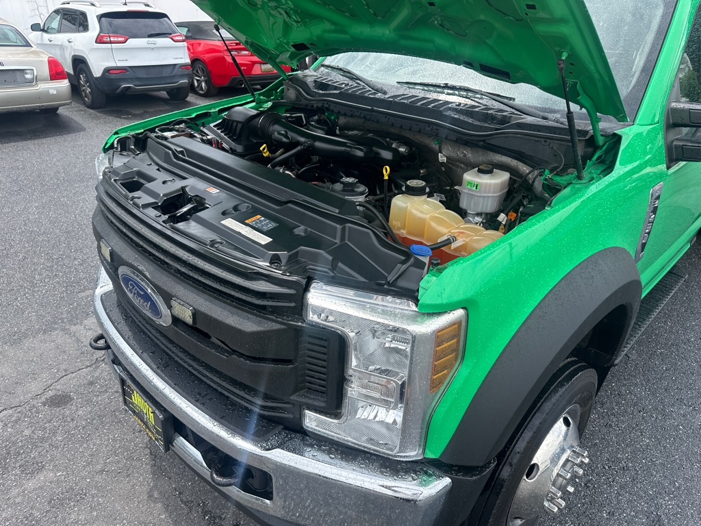 Photo 48 of this FORD F-450 STAKE 4X4