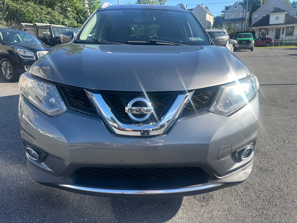 Photo 2 of this NISSAN ROGUE SL
