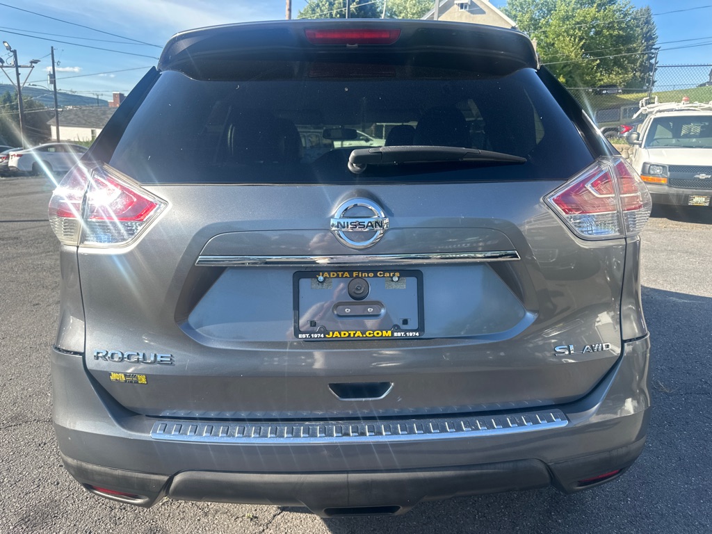 Photo 6 of this NISSAN ROGUE SL