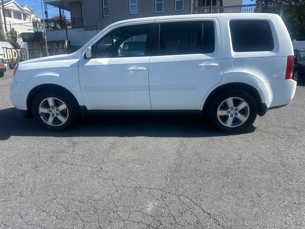 Photo 6 of this HONDA PILOT