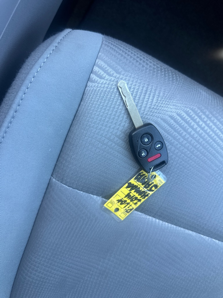 Photo 45 of this HONDA PILOT