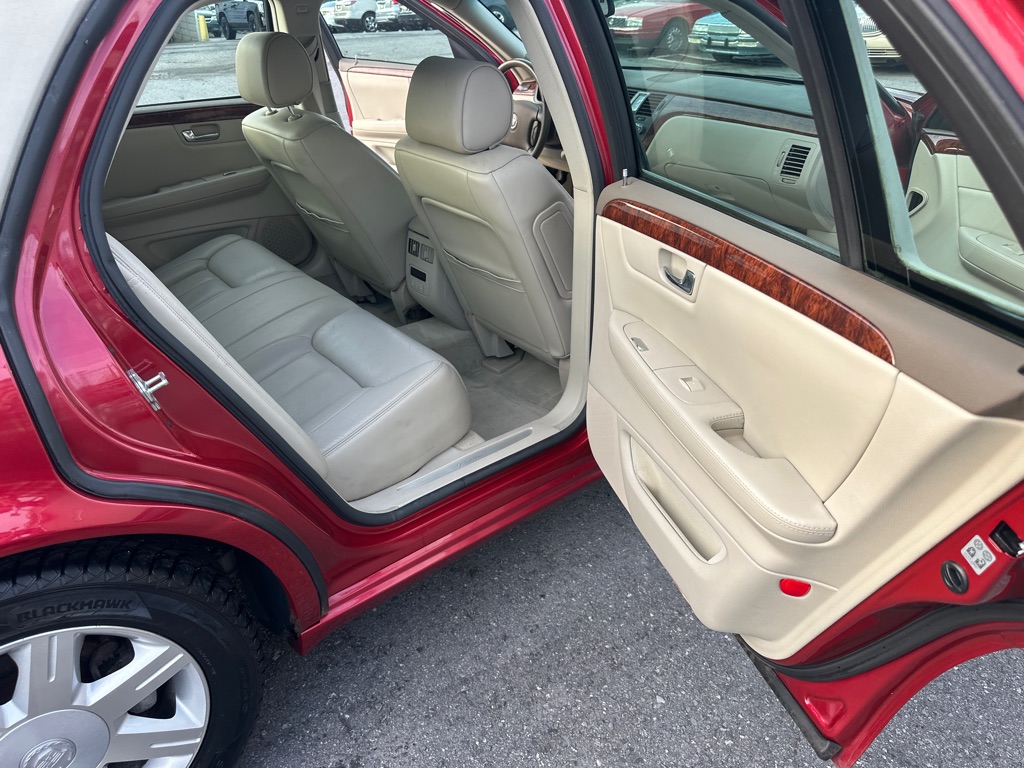 Photo 23 of this CADILLAC DTS