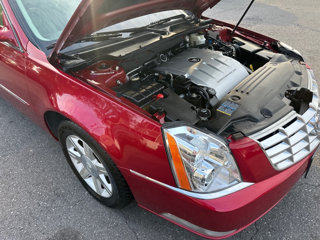 Photo 46 of this CADILLAC DTS