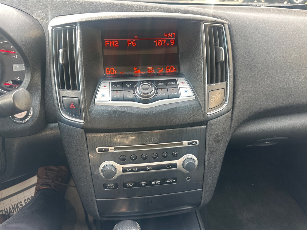 Photo 43 of this NISSAN MAXIMA