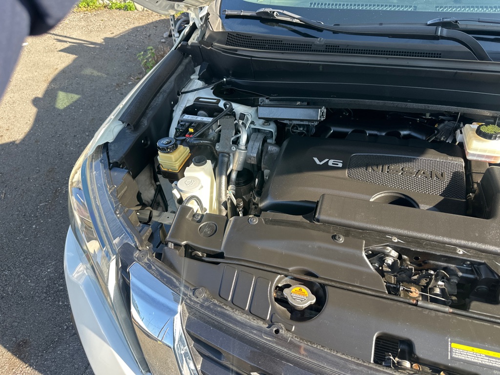 Photo 68 of this NISSAN PATHFINDER PLAT