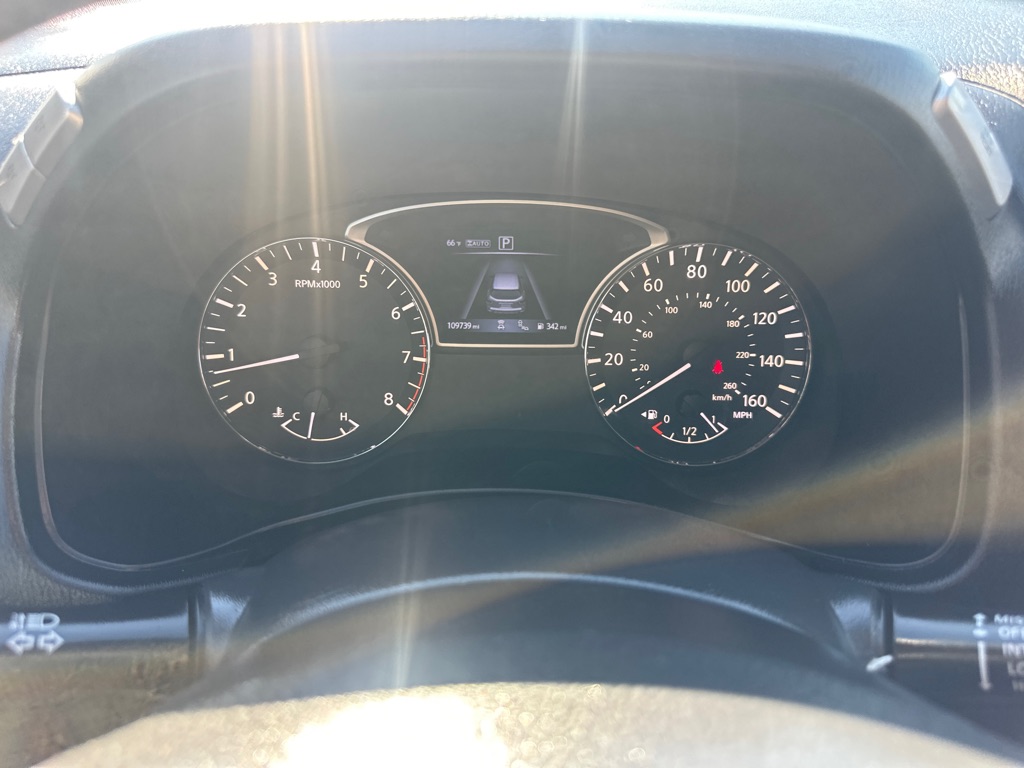 Photo 59 of this NISSAN PATHFINDER PLAT