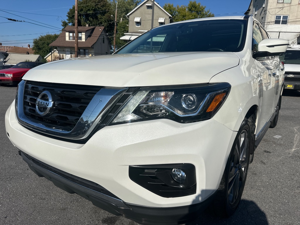 Photo 9 of this NISSAN PATHFINDER PLAT