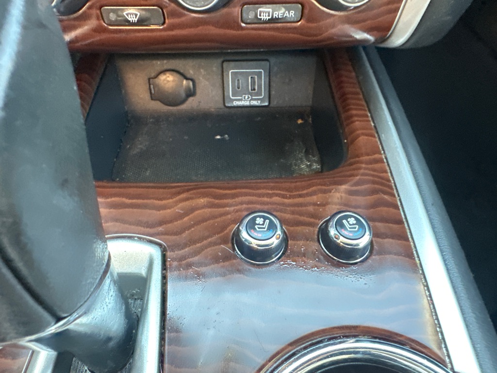 Photo 61 of this NISSAN PATHFINDER PLAT