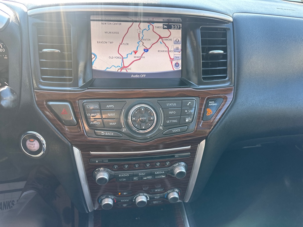 Photo 42 of this NISSAN PATHFINDER PLAT