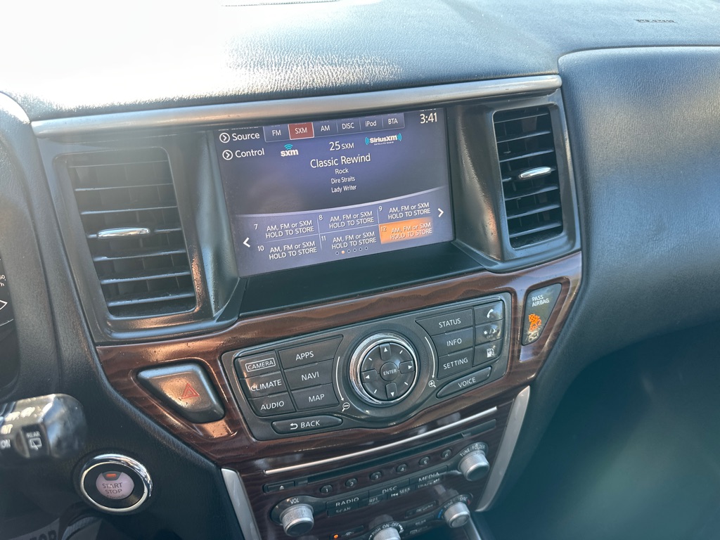 Photo 58 of this NISSAN PATHFINDER PLAT