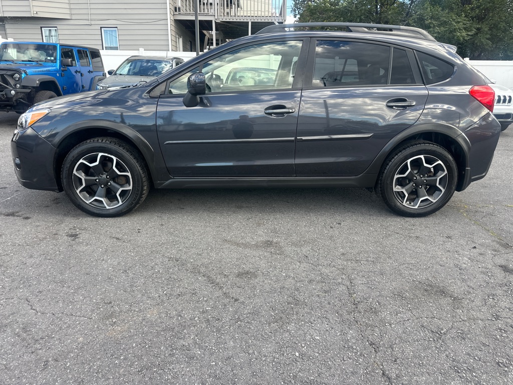 Photo 2 of this SUBARU XV CROSSTREK
