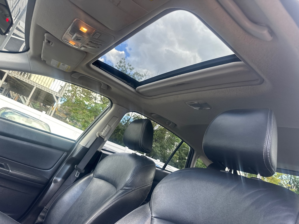 Photo 17 of this SUBARU XV CROSSTREK