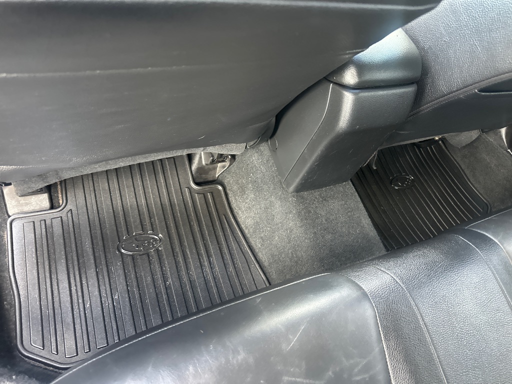 Photo 13 of this SUBARU XV CROSSTREK
