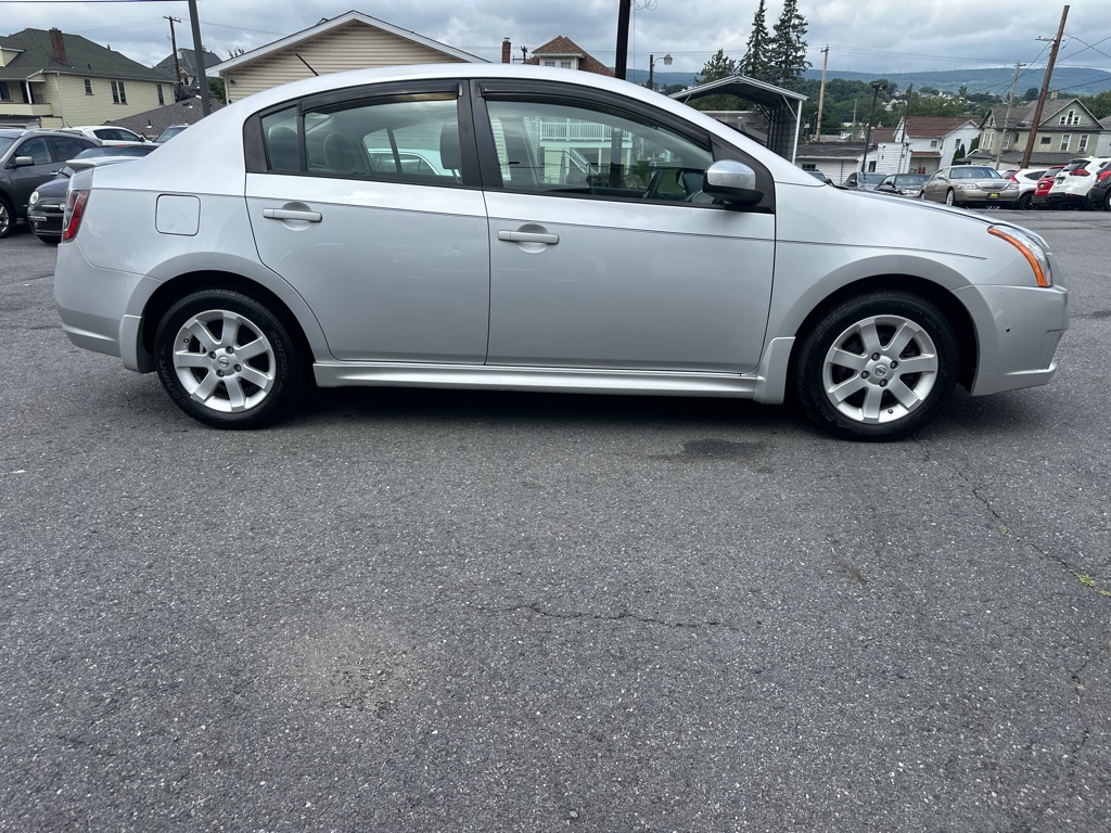 Photo 2 of this NISSAN SENTRA