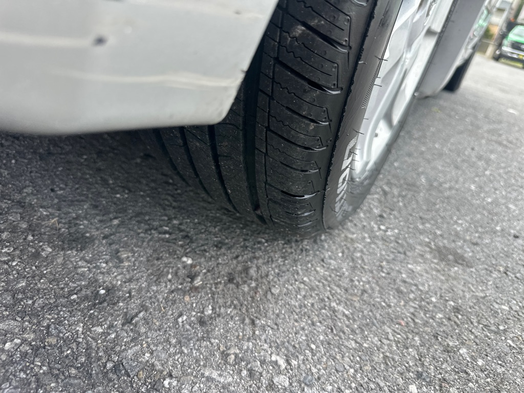 Photo 12 of this NISSAN SENTRA