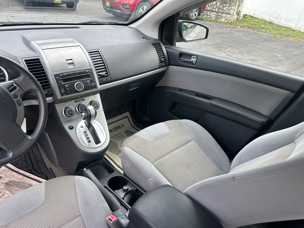 Photo 15 of this NISSAN SENTRA