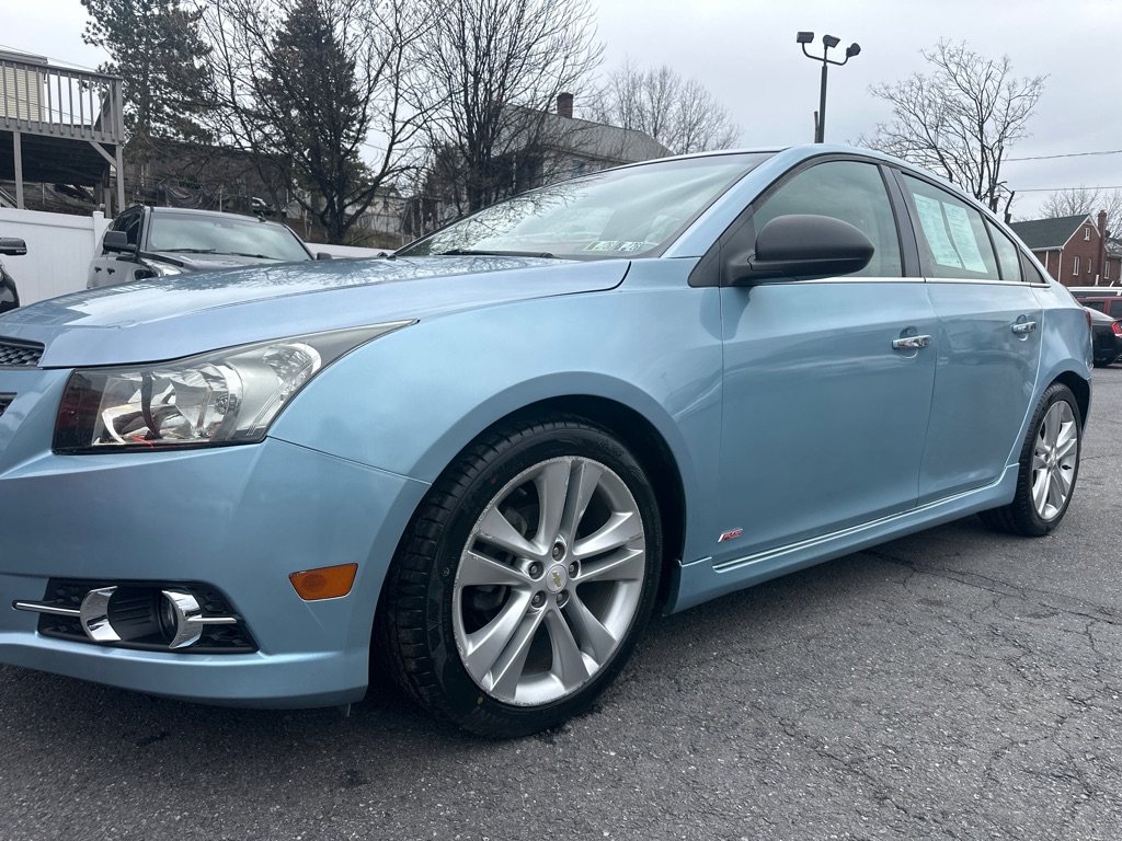 Photo 40 of this CHEVROLET CRUZE LTZ