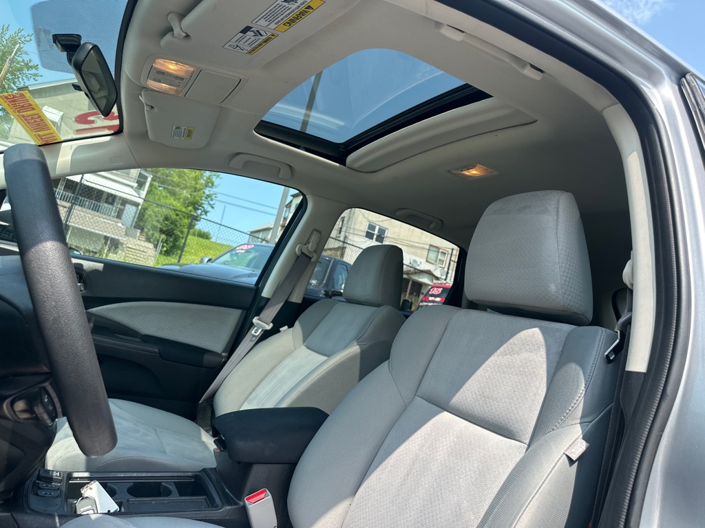 Photo 24 of this HONDA CR-V
