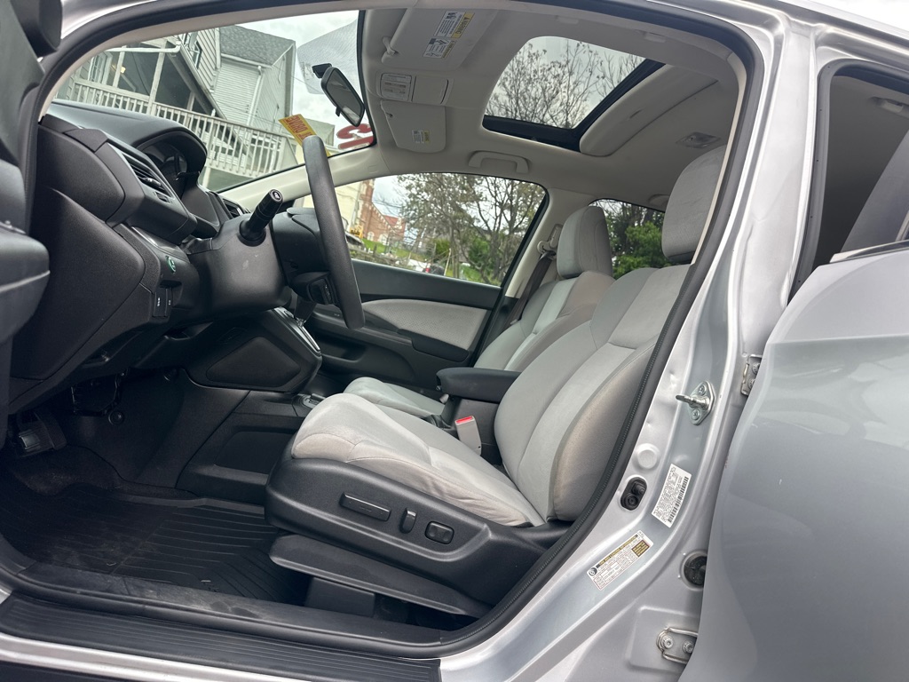 Photo 19 of this HONDA CR-V