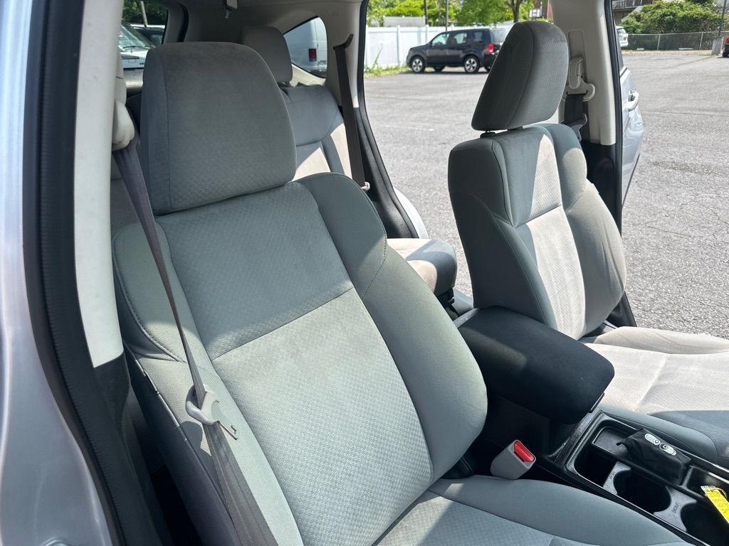 Photo 46 of this HONDA CR-V