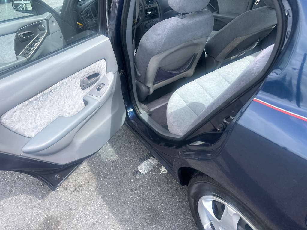 Photo 19 of this HYUNDAI ELANTRA