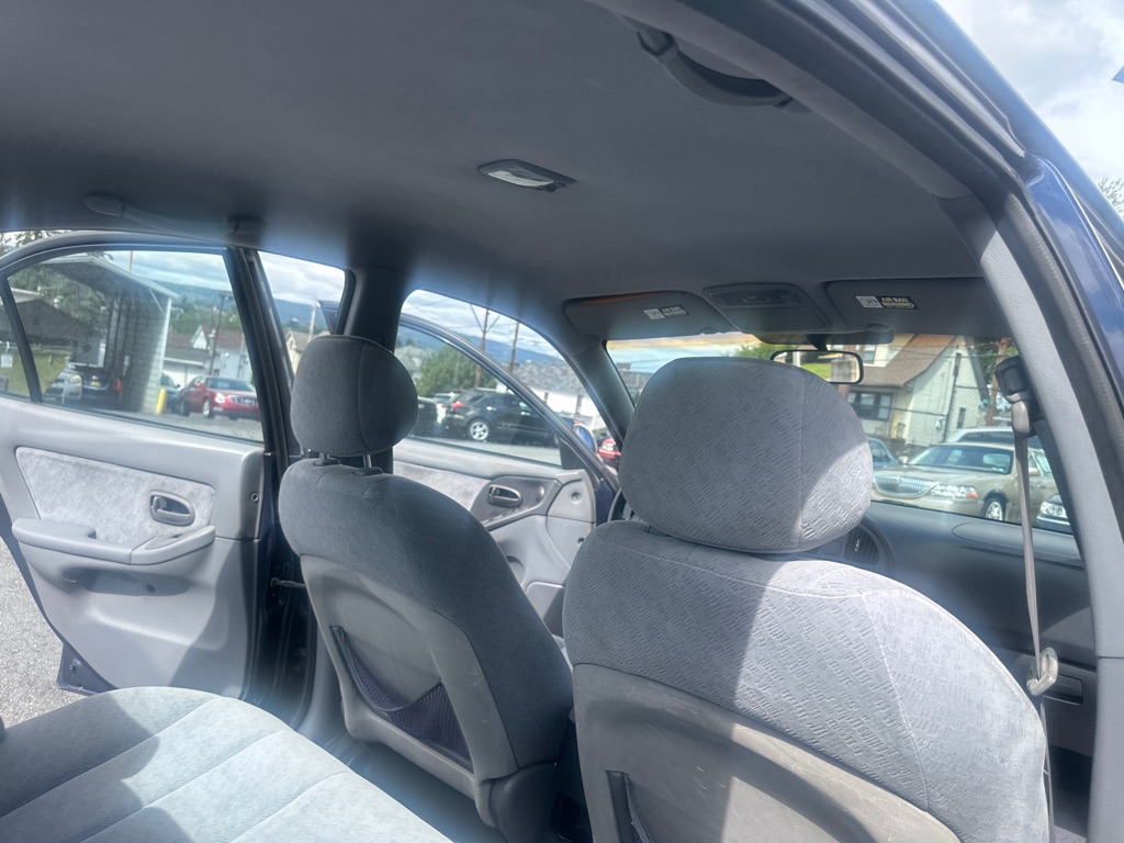 Photo 23 of this HYUNDAI ELANTRA
