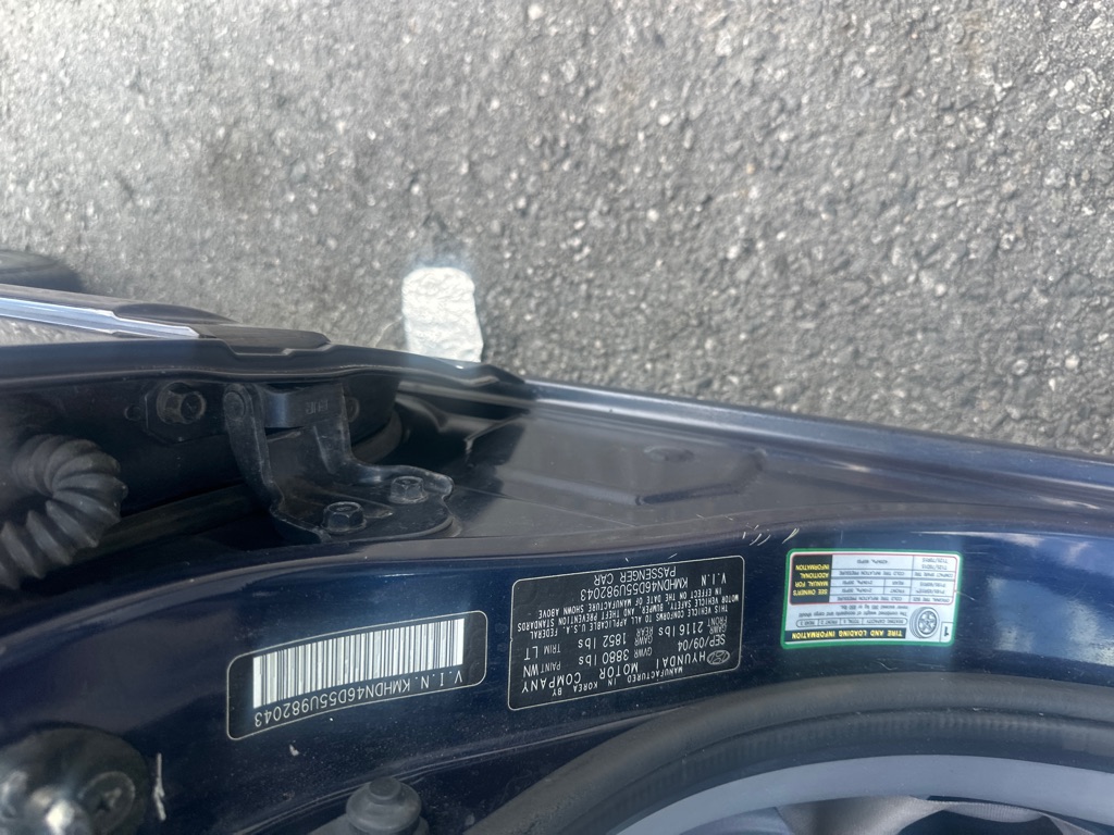 Photo 34 of this HYUNDAI ELANTRA