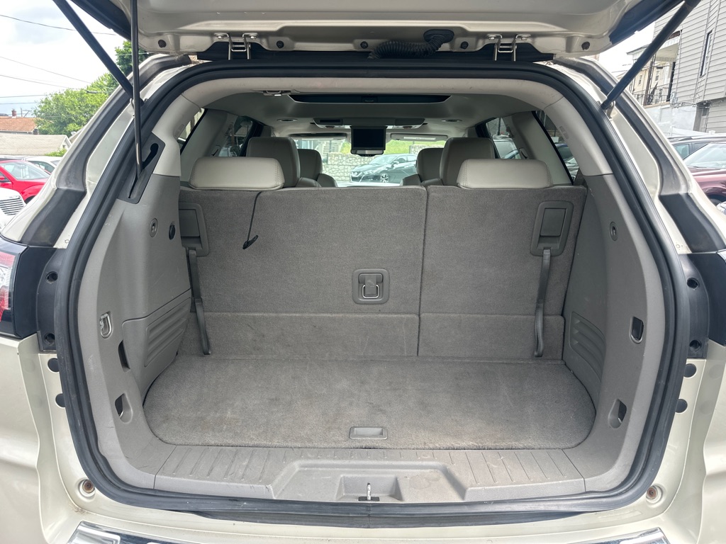 Photo 19 of this CHEVROLET TRAVERSE
