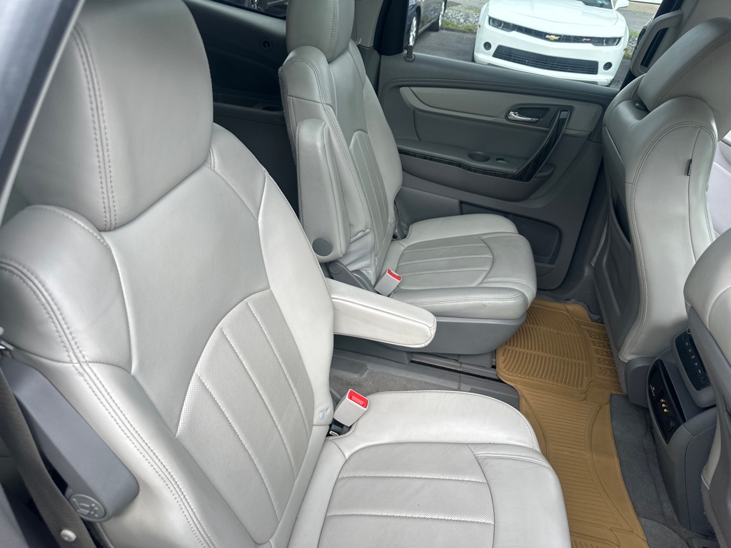 Photo 28 of this CHEVROLET TRAVERSE