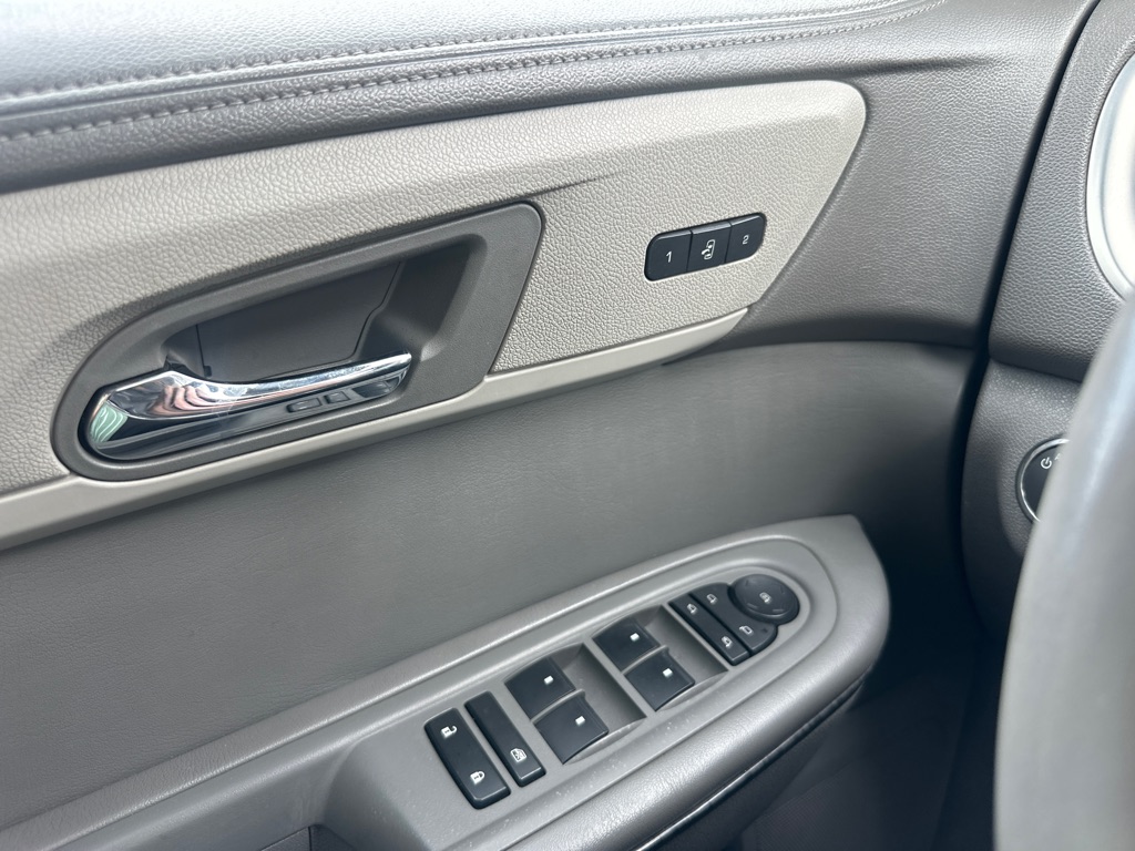 Photo 46 of this CHEVROLET TRAVERSE