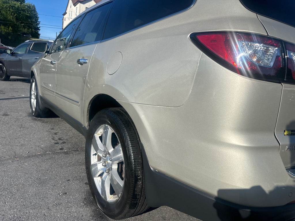 Photo 84 of this CHEVROLET TRAVERSE