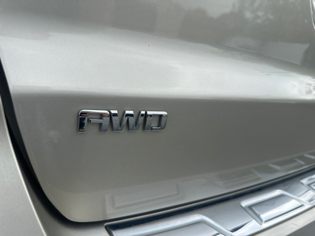 Photo 37 of this CHEVROLET TRAVERSE