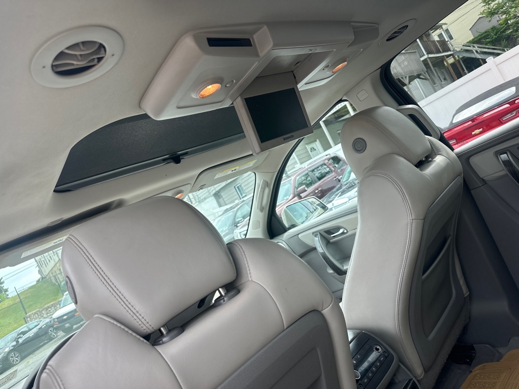 Photo 14 of this CHEVROLET TRAVERSE
