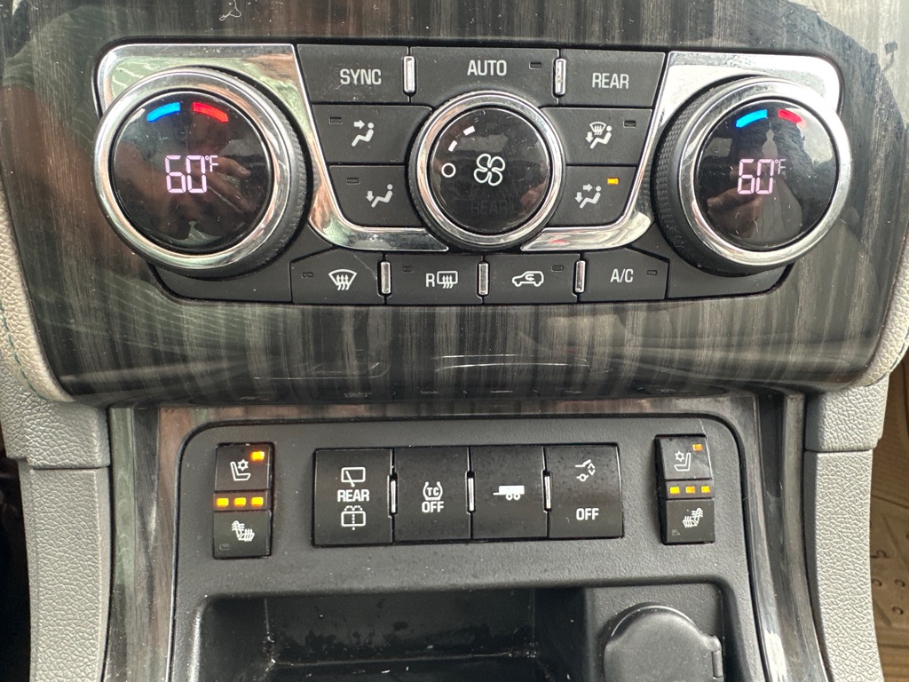 Photo 42 of this CHEVROLET TRAVERSE