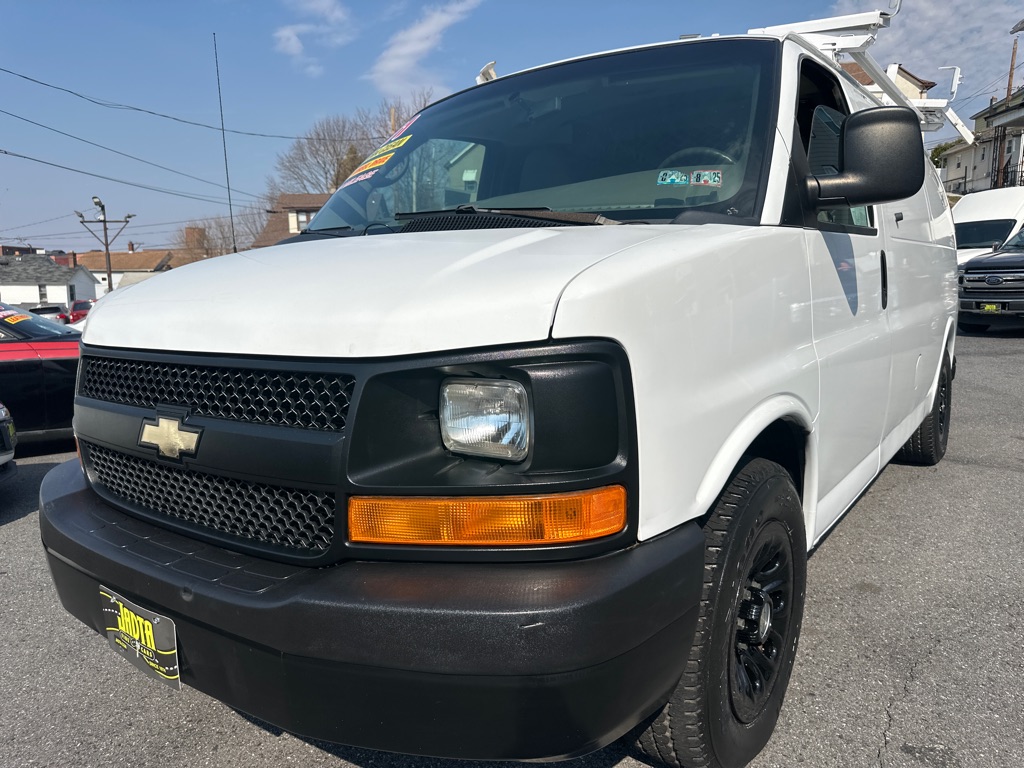 Photo 22 of this CHEVROLET EXPRESS 1500AWD