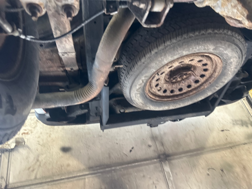 Photo 64 of this CHEVROLET EXPRESS 1500AWD