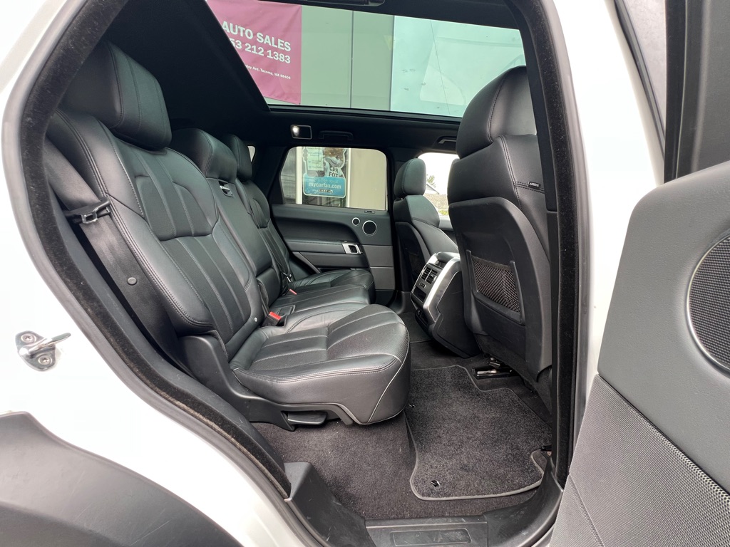 Photo 19 of this LAND ROVER RANGE ROVER SPO