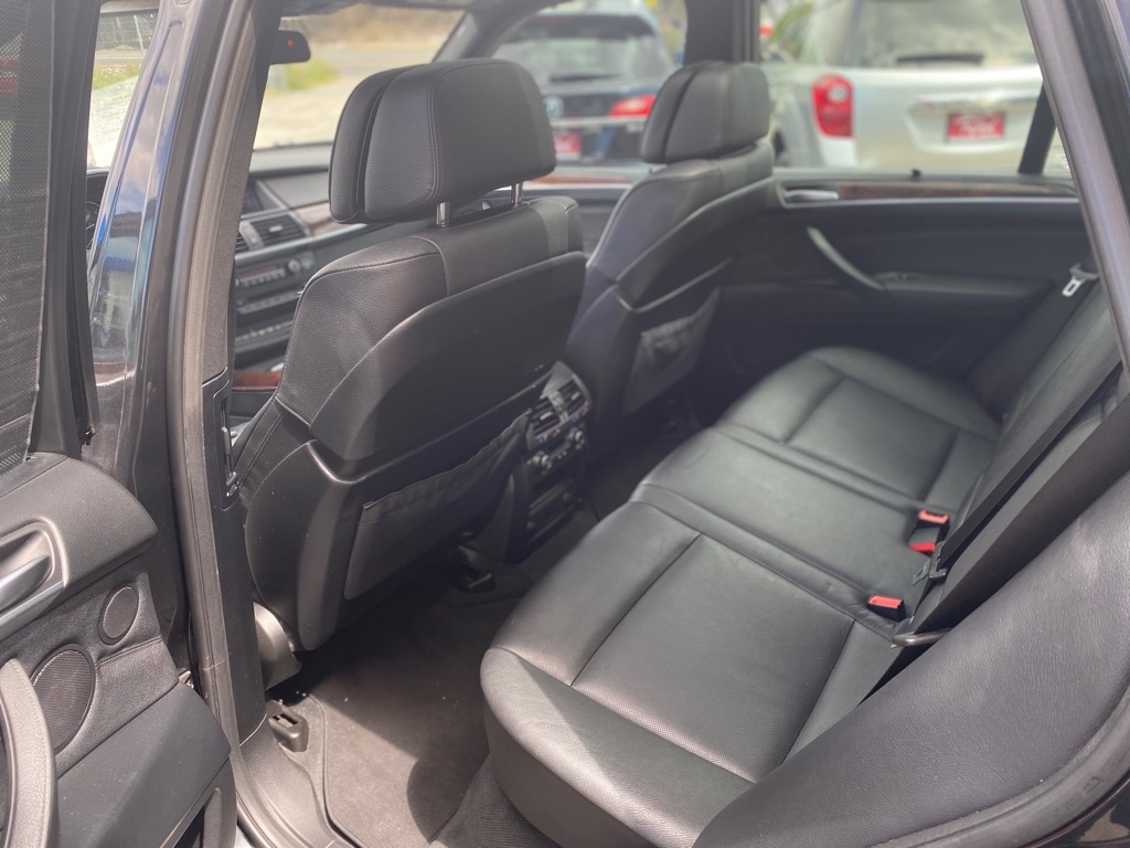 Photo 15 of this BMW X5