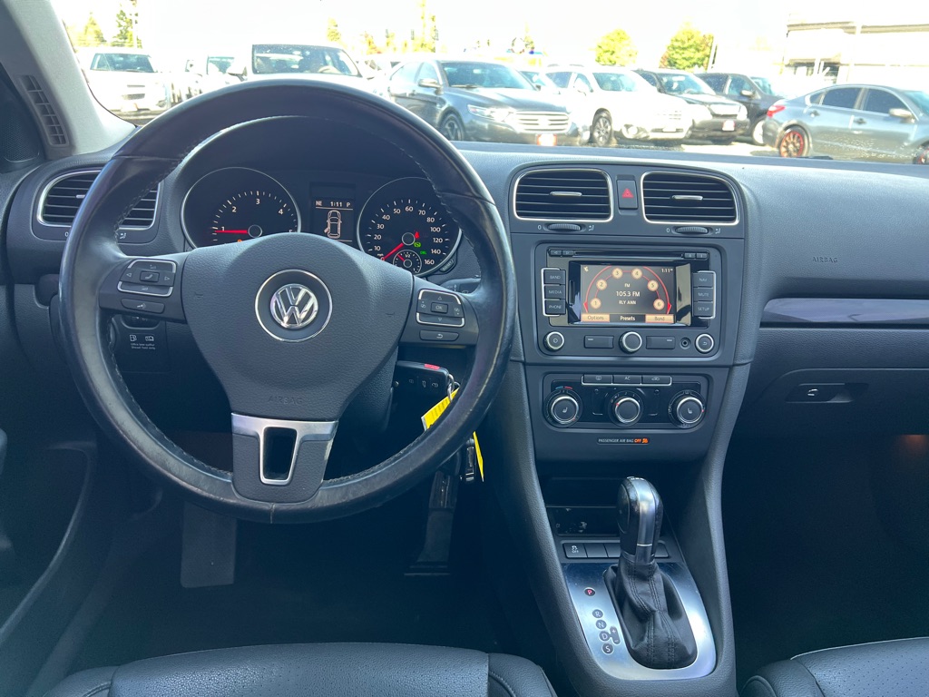 Photo 15 of this VOLKSWAGEN JETTA