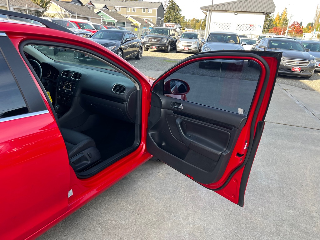 Photo 18 of this VOLKSWAGEN JETTA